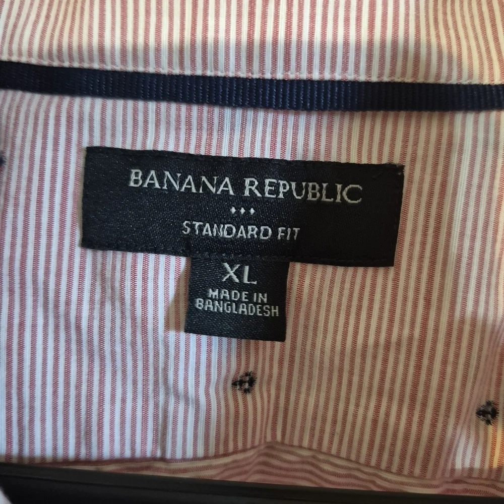 Banana Republic Pink Casual Button Down Shirt